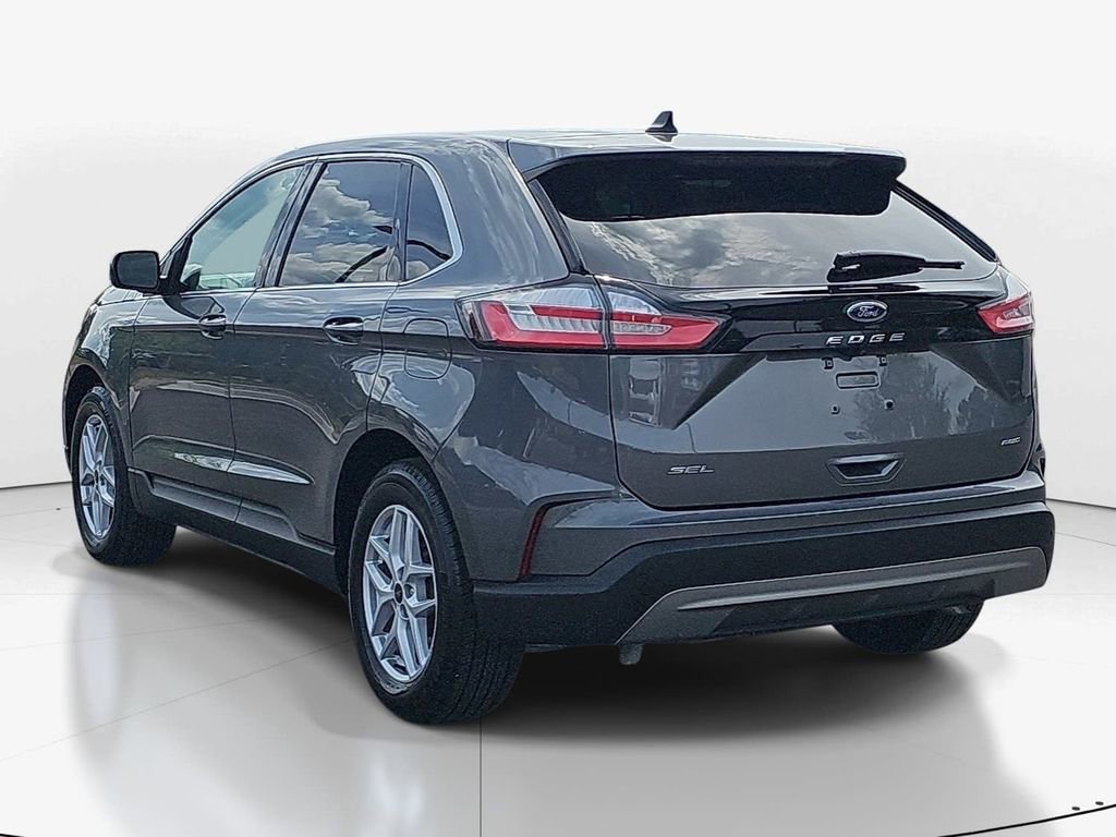 Used 2023 Ford Edge SEL image 7