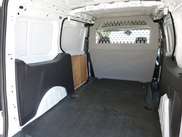 Used 2015 Ford Transit Connect XLT image 16