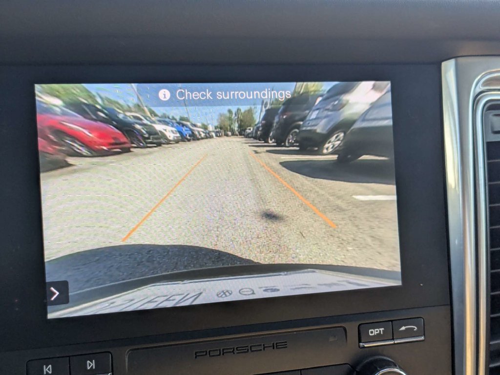Used 2017 Porsche Macan Turbo AWD/4WD image 28