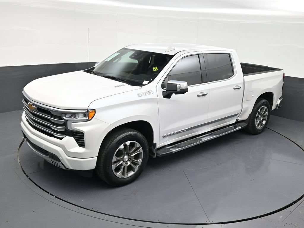 Used 2024 Chevrolet Silverado 1500 High Country AWD/4WD image 12