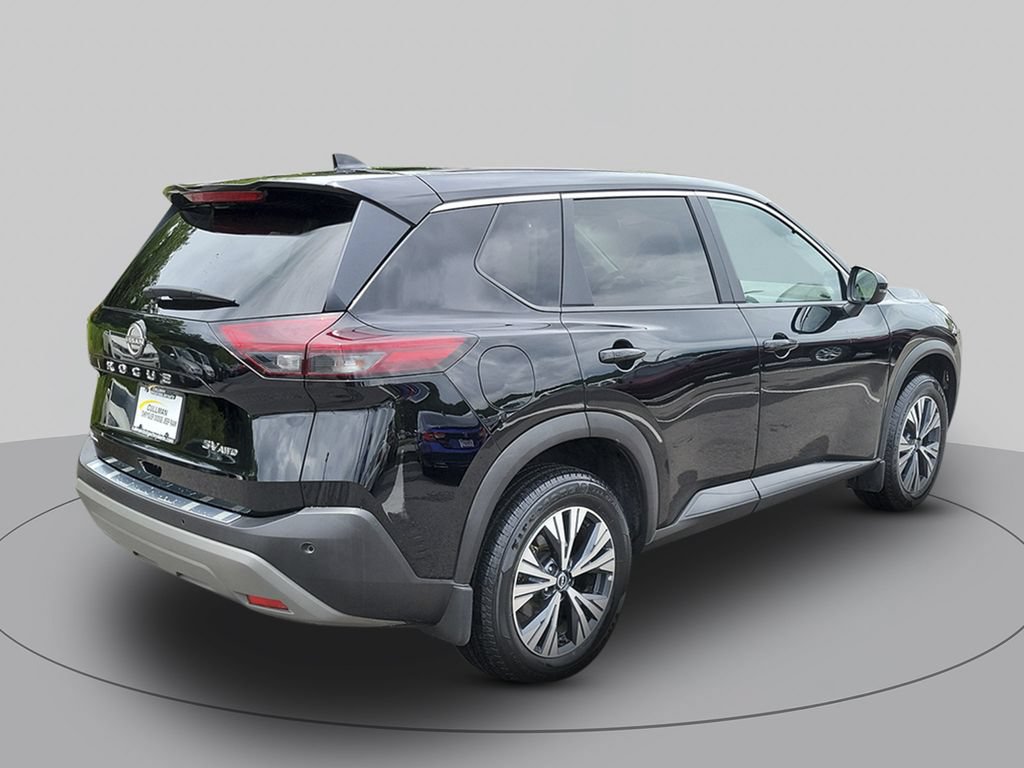 Used 2023 Nissan Rogue SV AWD/4WD image 3
