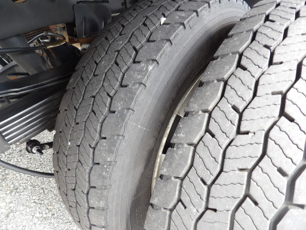 Used 2023 RAM 5500 Tradesman w/ Chrome Appearance Group AWD/4WD image 57