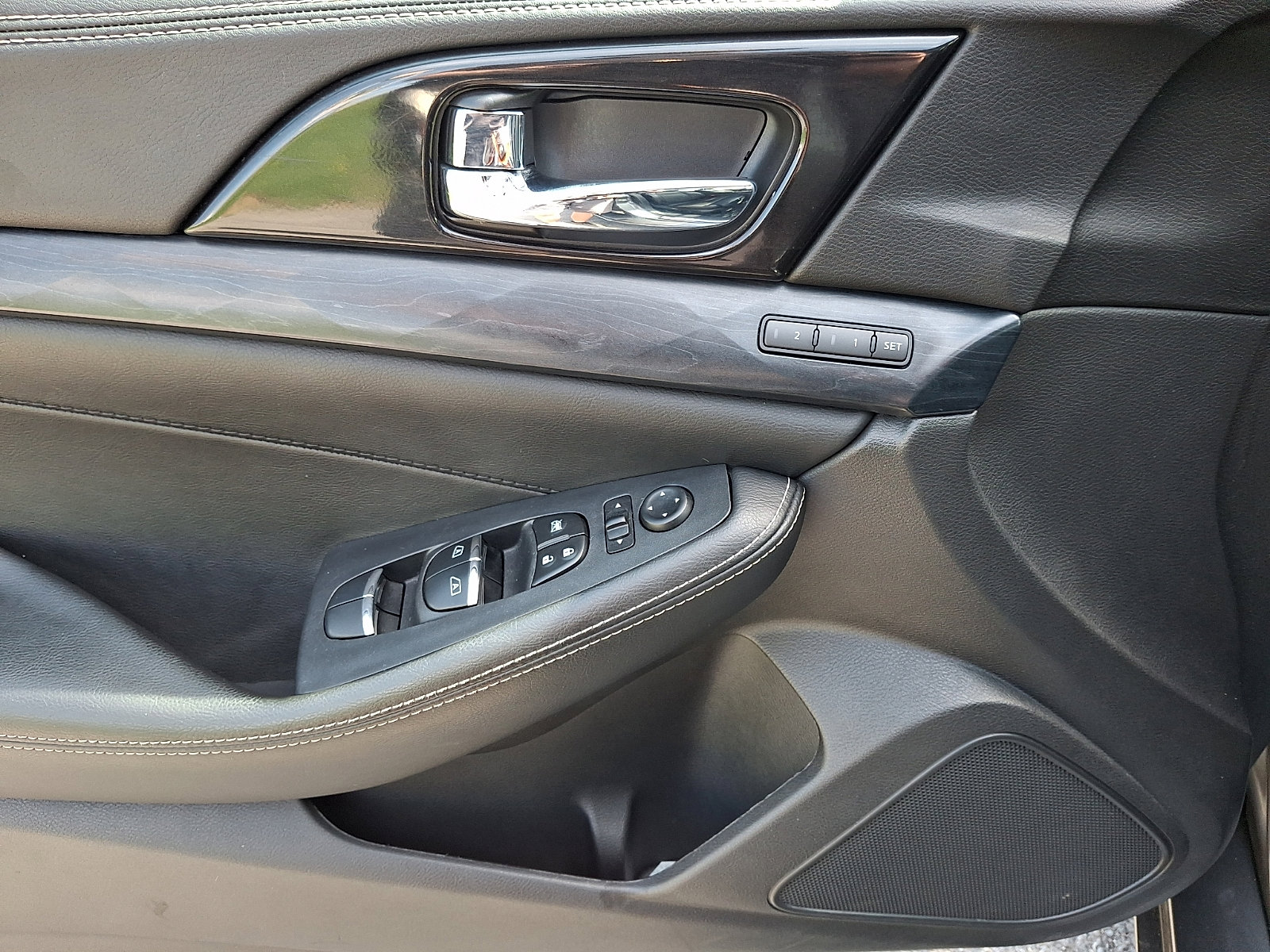 Used 2019 Nissan Maxima Platinum w/ Sport Mat Group image 12