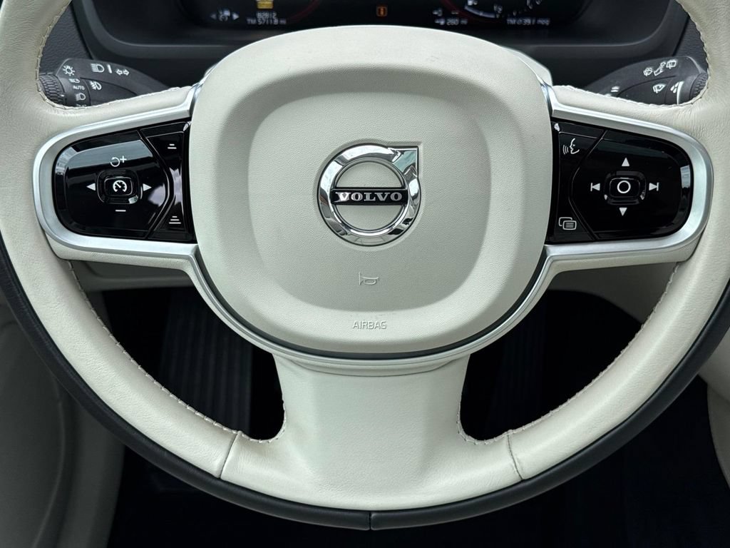 Used 2020 Volvo XC90 T8 Inscription w/ Protection Package Premier AWD/4WD image 13