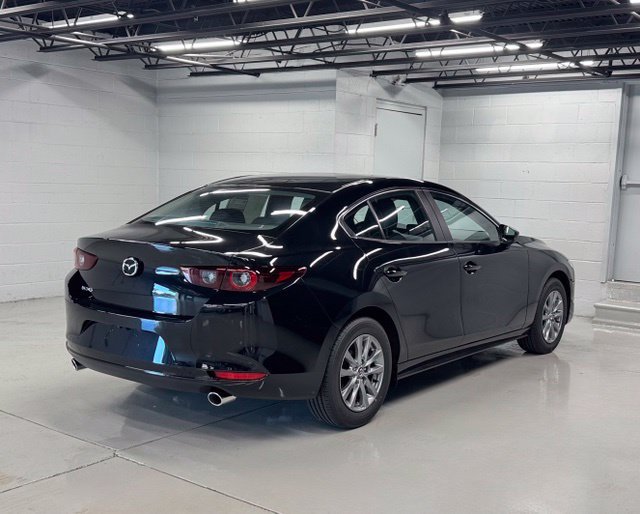 New 2026 MAZDA MAZDA3 s FWD image 5