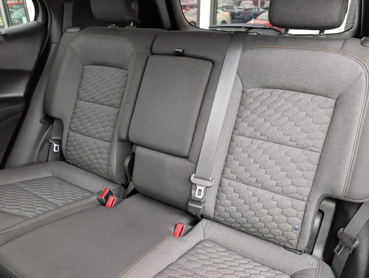 Used 2018 Chevrolet Equinox LT image 7