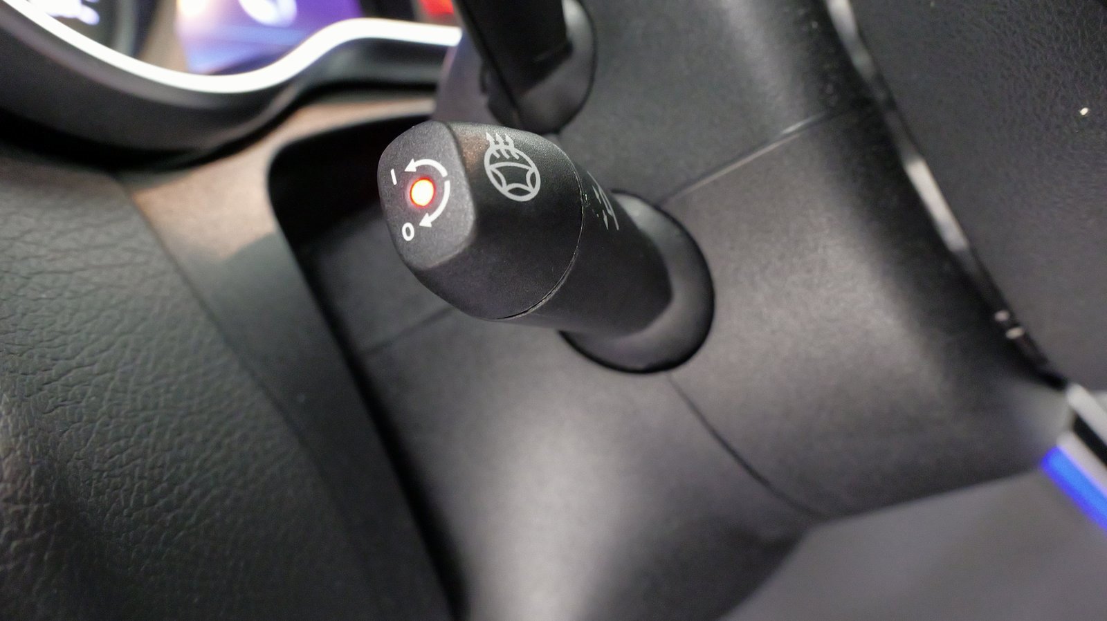 Used 2020 Mercedes-Benz C 300 4MATIC Sedan image 42