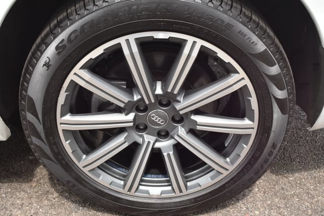 Used 2019 Audi Q7 3.0T Premium Plus w/ Premium Plus Package AWD/4WD image 55