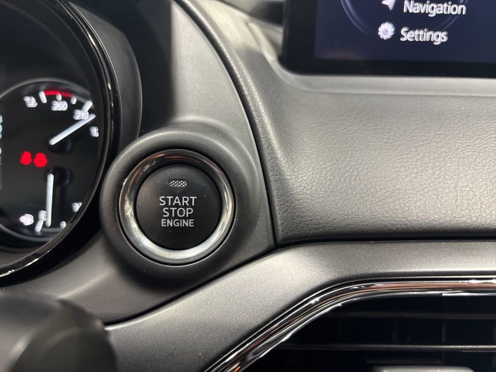 Certified 2023 MAZDA CX-9 Carbon Edition image 29