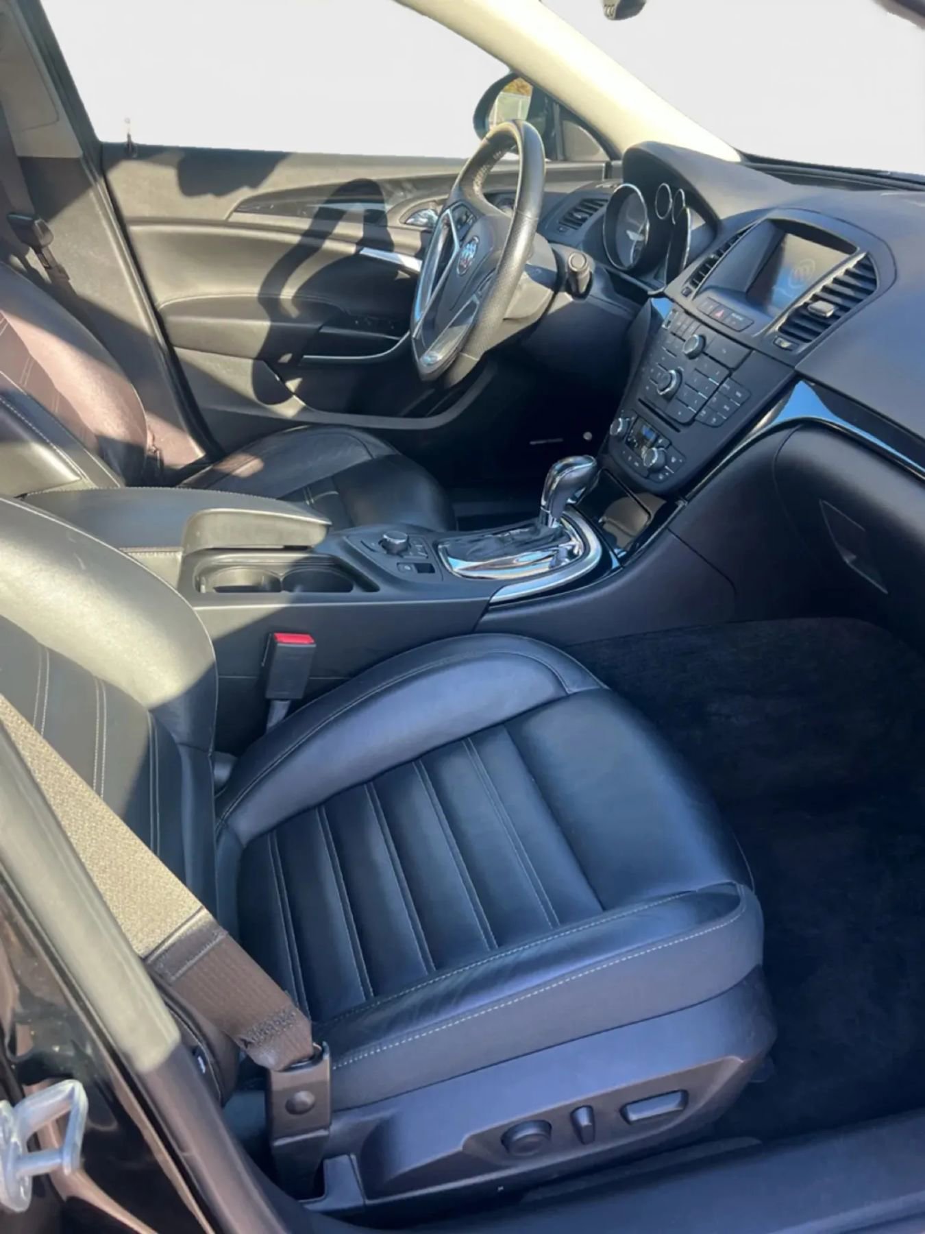 Used 2013 Buick Regal GS image 9