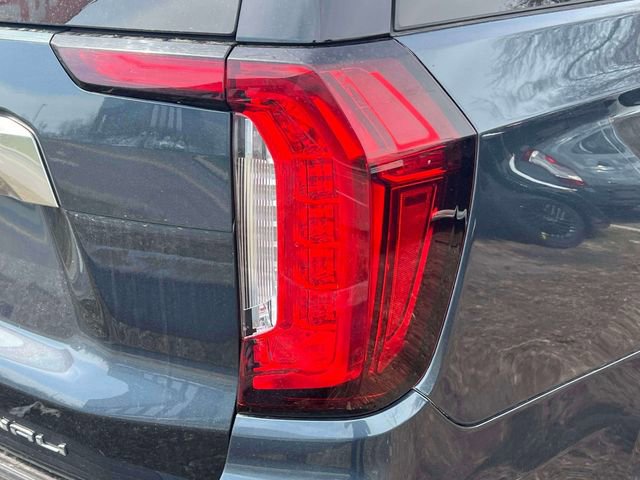 Used 2021 GMC Yukon XL Denali w/ Denali Ultimate Package image 7
