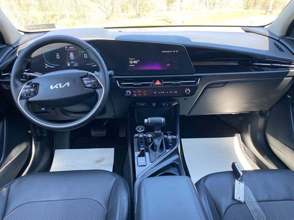 Certified 2024 Kia Niro EX image 19
