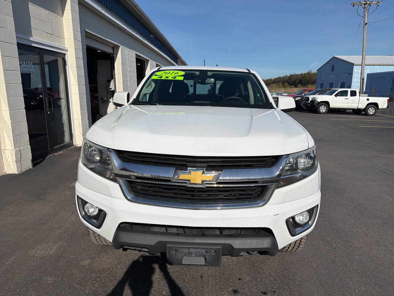Used 2016 Chevrolet Colorado LT w/ LT Convenience Package AWD/4WD image 4