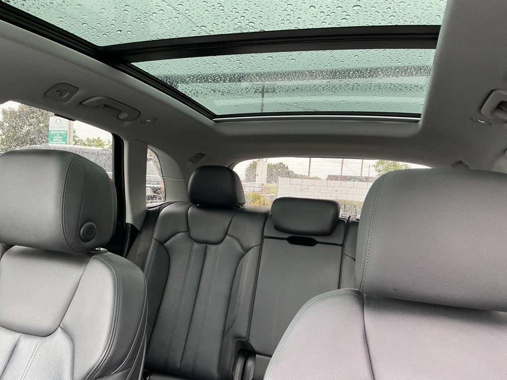 Used 2019 Audi Q5 Prestige AWD/4WD image 12