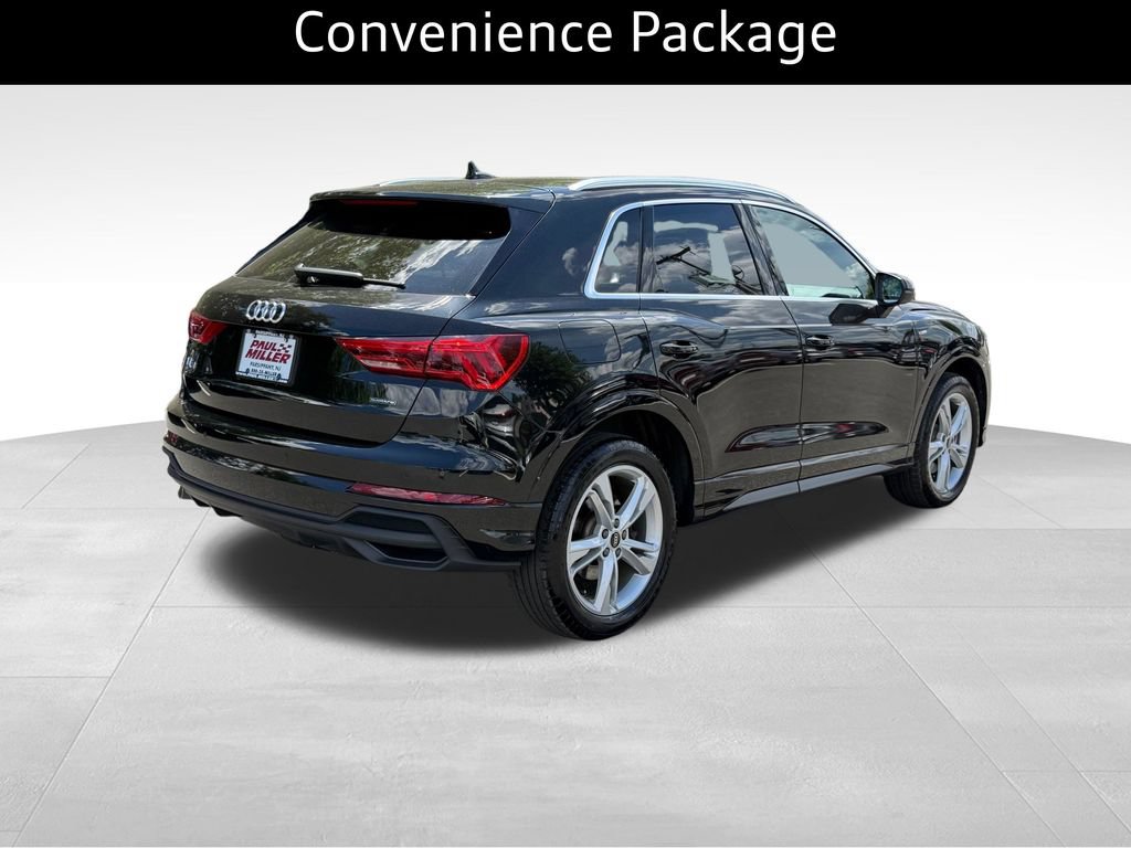 Used 2023 Audi Q3 2.0T Premium Plus w/ Premium Plus Package AWD/4WD image 9