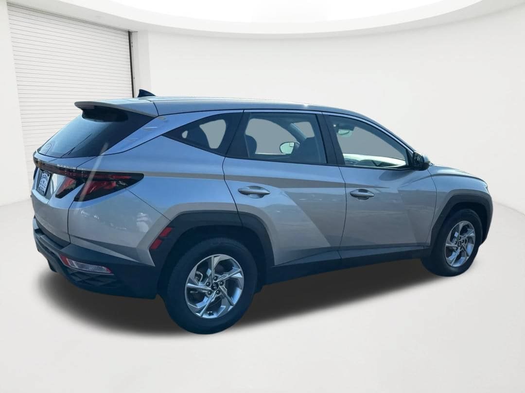 Certified 2024 Hyundai Tucson SE FWD image 5