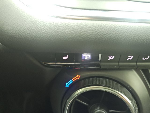 Used 2024 Chevrolet Blazer LT w/ Convenience Package FWD image 11