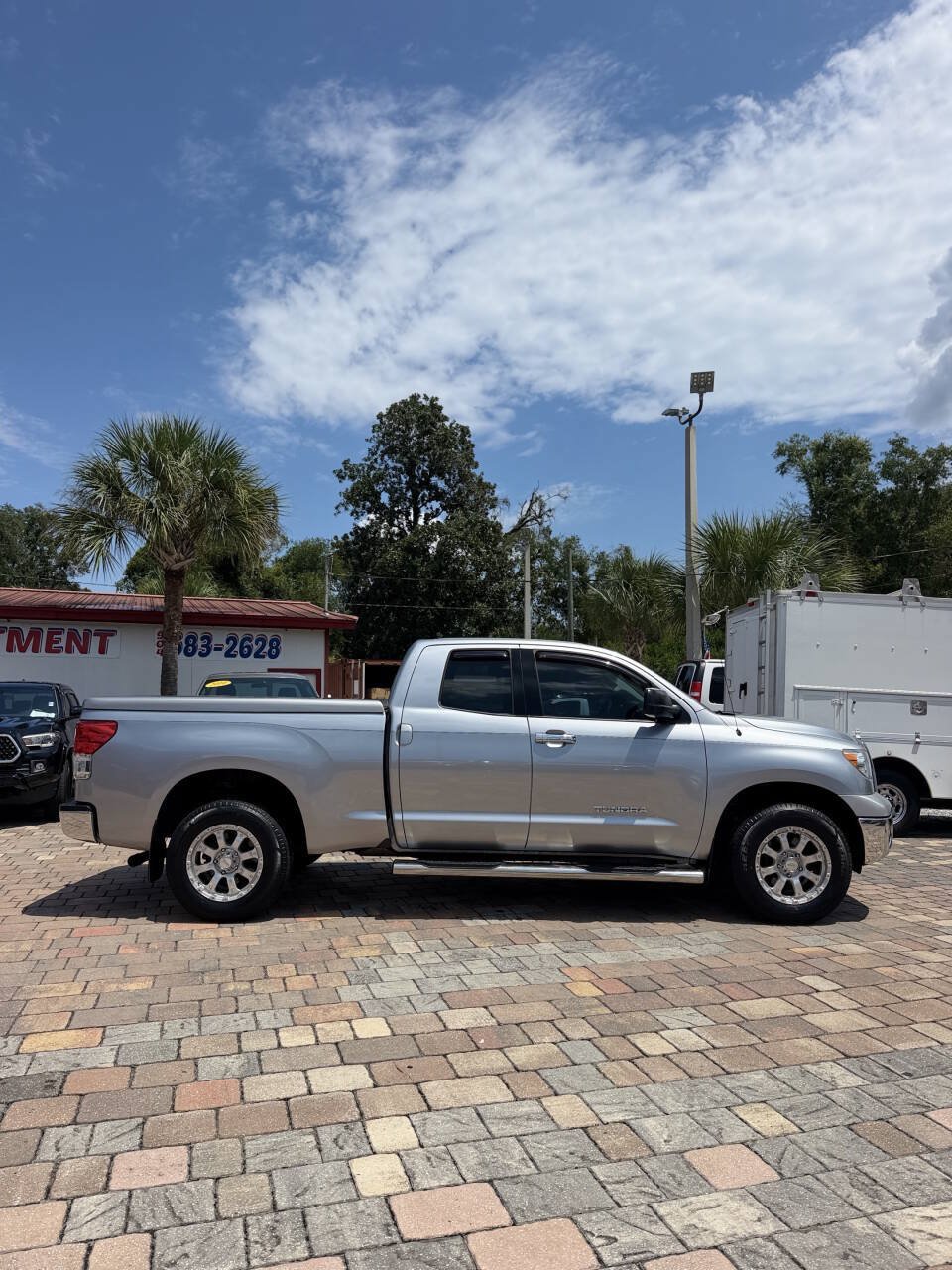 Used 2011 Toyota Tundra 2WD Double Cab w/ Tow Pkg image 3