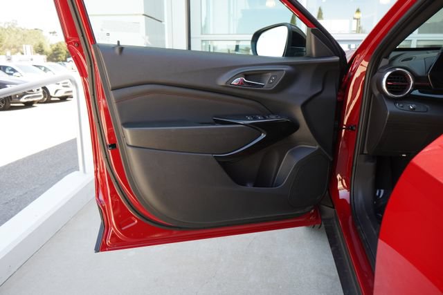 New 2026 Chevrolet Trax RS w/ Driver Confidence Package FWD image 15