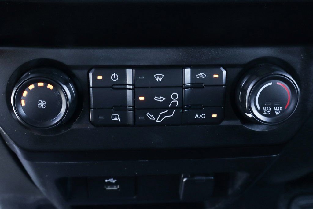 Used 2019 Ford F550 2WD Regular Cab Super Duty image 37