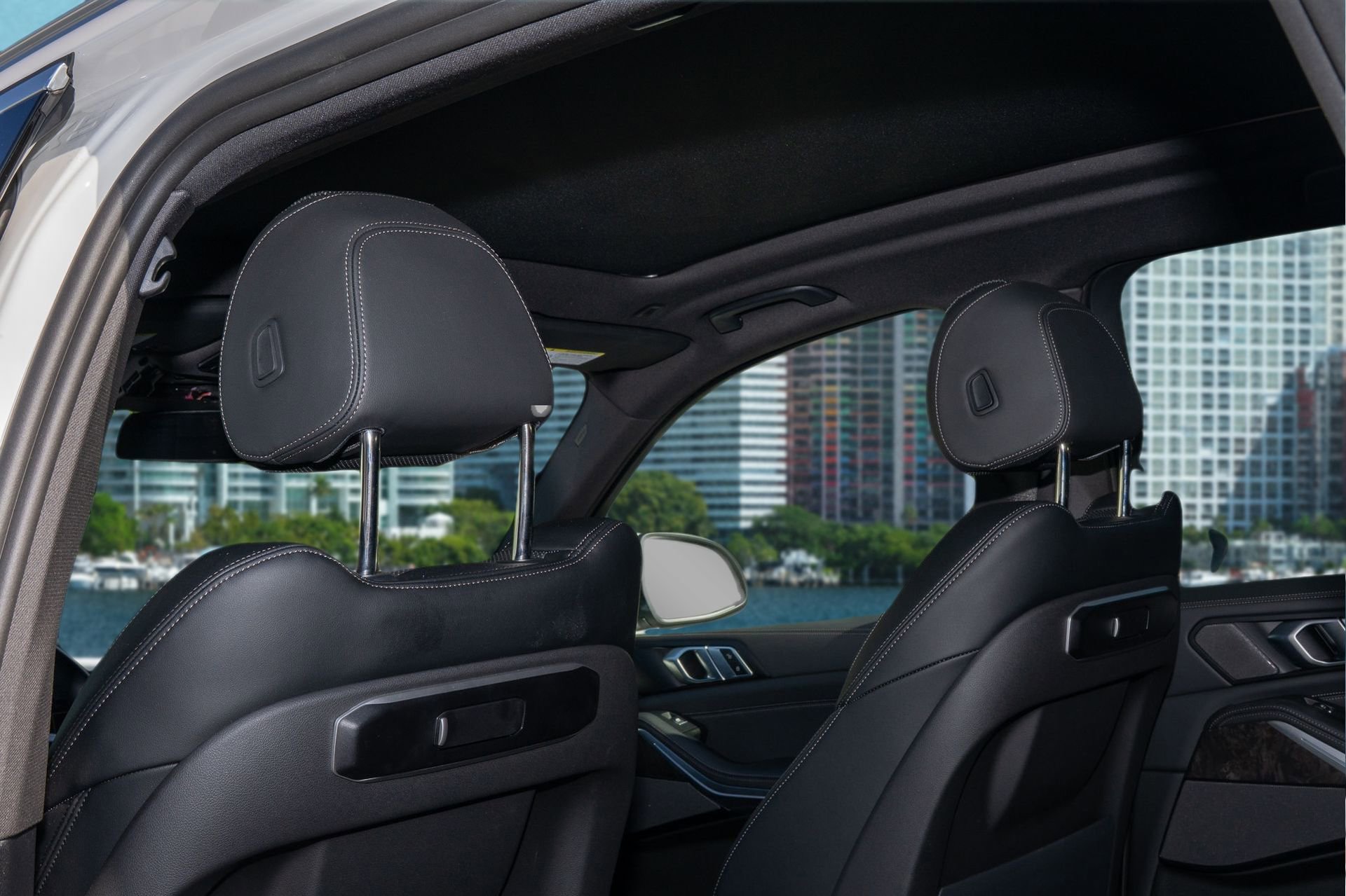 Used 2026 BMW X5 sDrive40i image 18