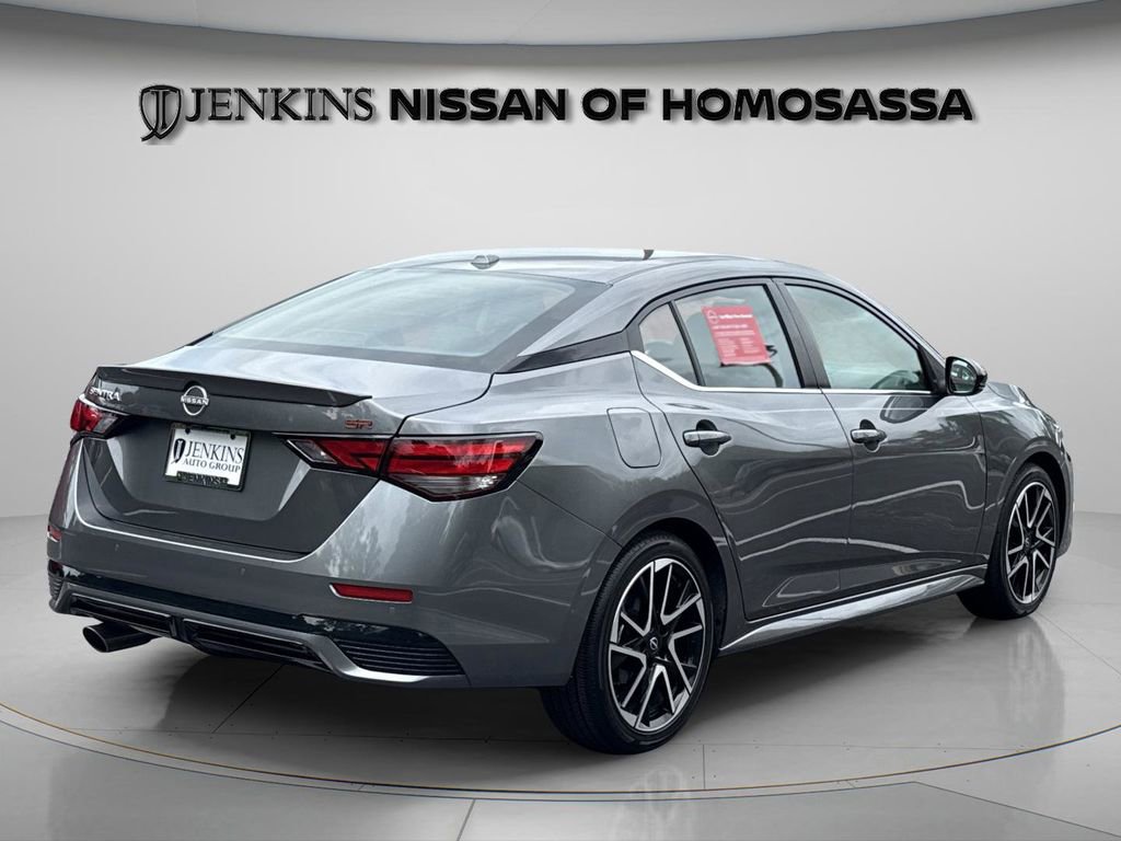 Certified 2025 Nissan Sentra SR image 3
