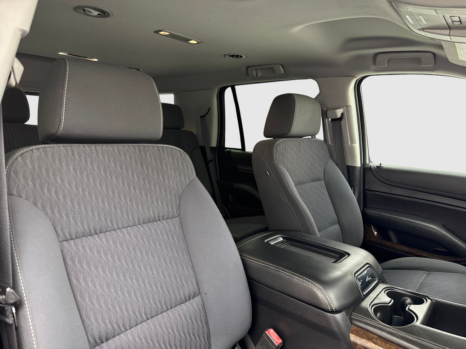 Used 2020 Chevrolet Tahoe LS w/ Skid Plate Package AWD/4WD image 40