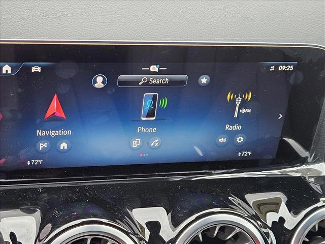 New 2025 Mercedes-Benz GLA 250 image 11