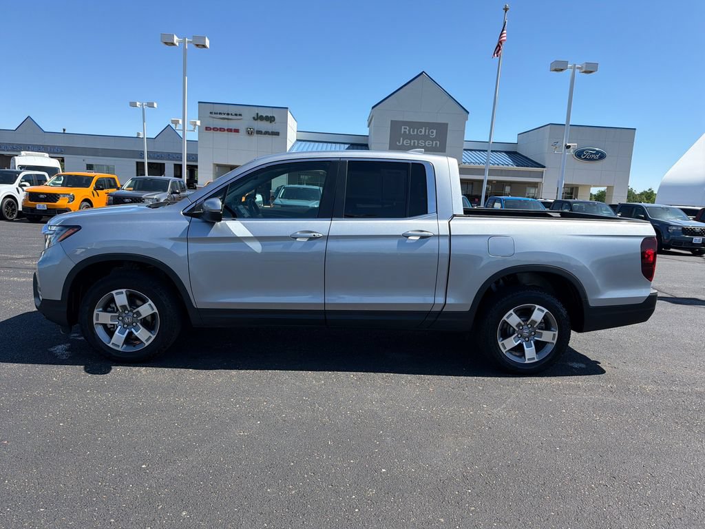 Used 2025 Honda Ridgeline RTL image 2