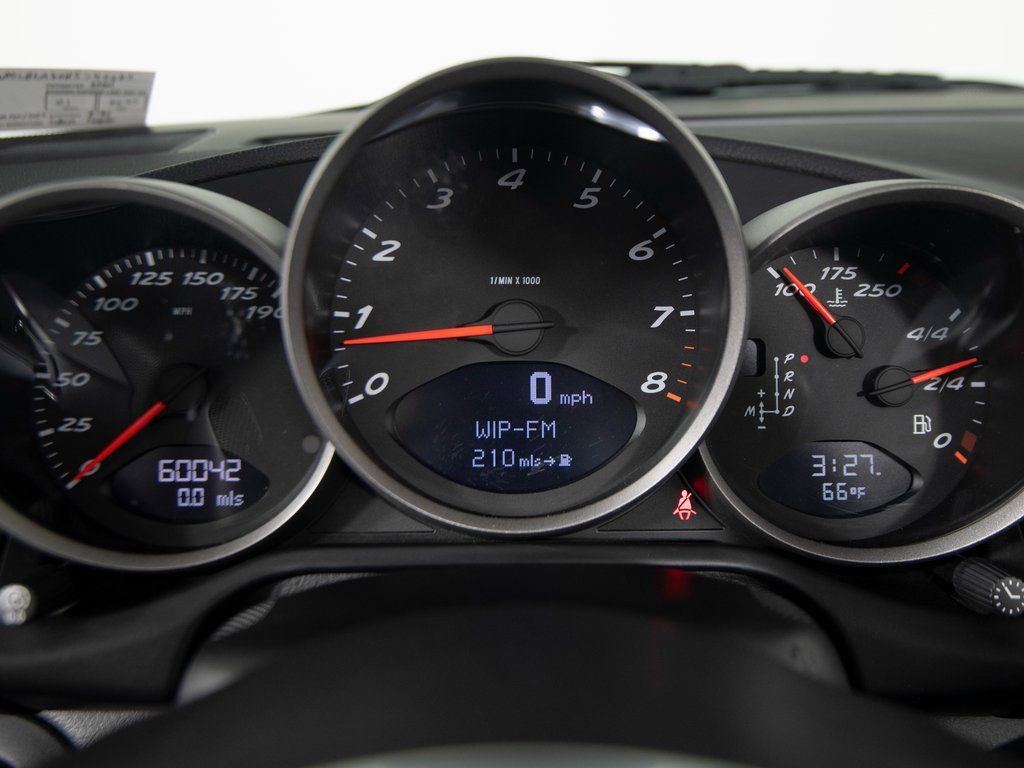 Used 2011 Porsche Boxster Spyder image 22