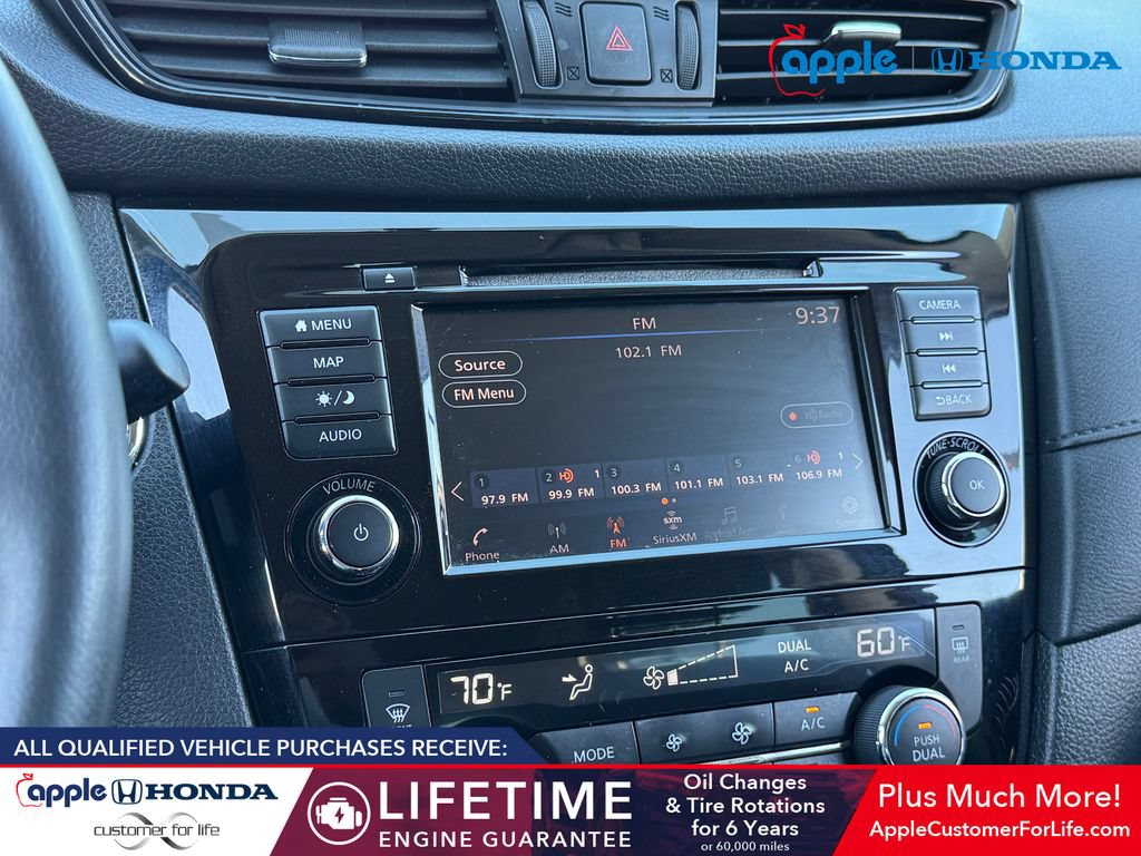Used 2018 Nissan Rogue SV w/ Premium Package AWD/4WD image 12