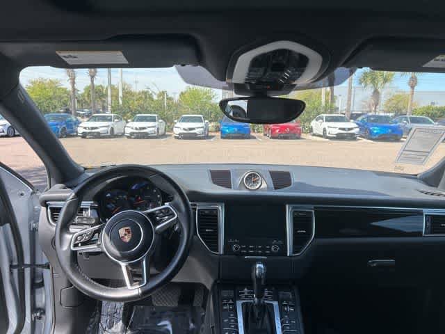 Used 2017 Porsche Macan image 8
