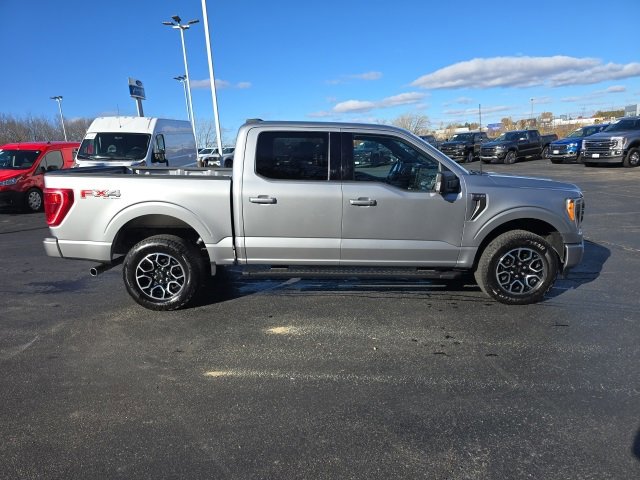 Certified 2022 Ford F150 XLT w/ Equipment Group 302A High image 11