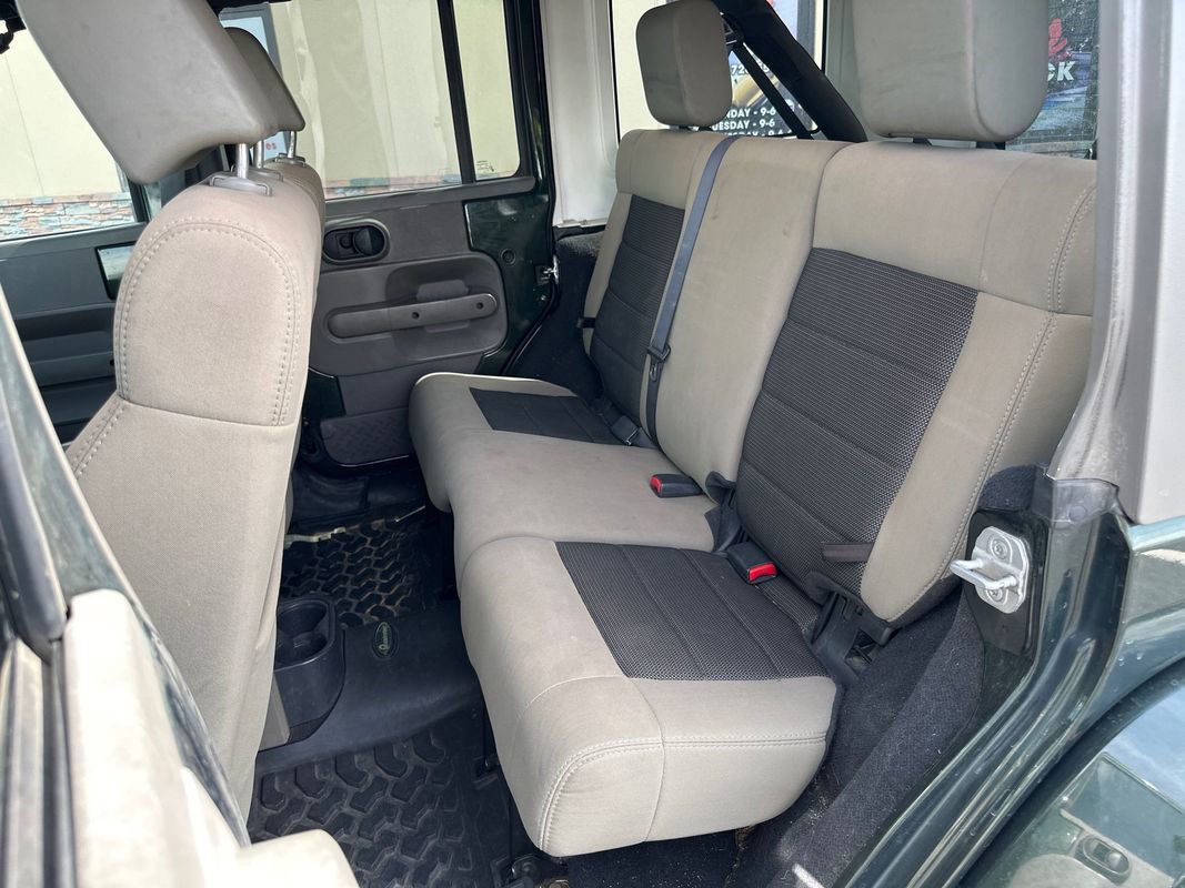 Used 2010 Jeep Wrangler Unlimited Sahara image 24