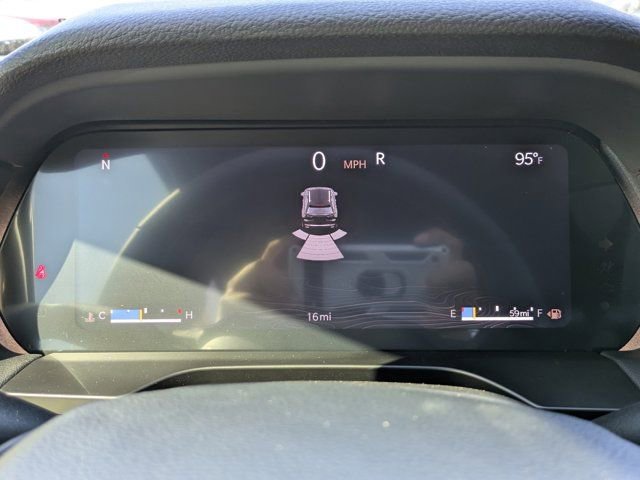 New 2025 Jeep Grand Cherokee Altitude image 24