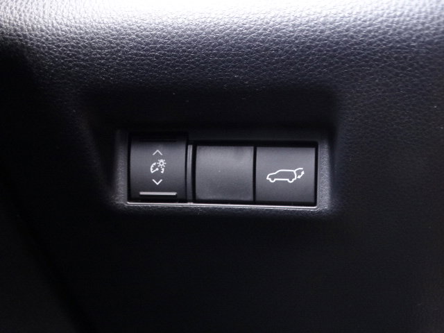 New 2026 Toyota RAV4 SE AWD/4WD image 31