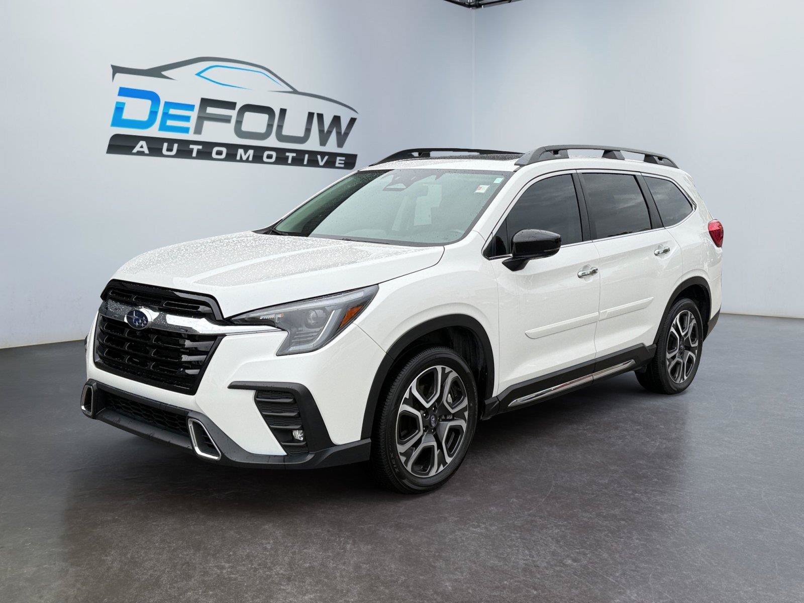 Used 2024 Subaru Ascent Touring AWD/4WD image 7