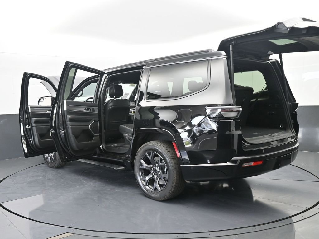 New 2026 Jeep Grand Wagoneer Limited AWD/4WD image 74