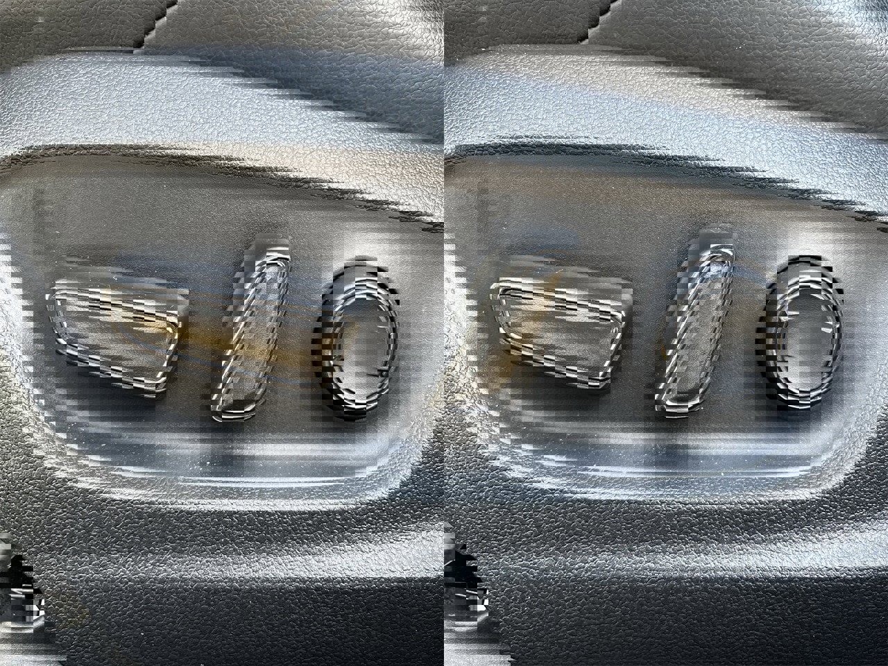 Used 2023 Toyota Corolla XSE image 23