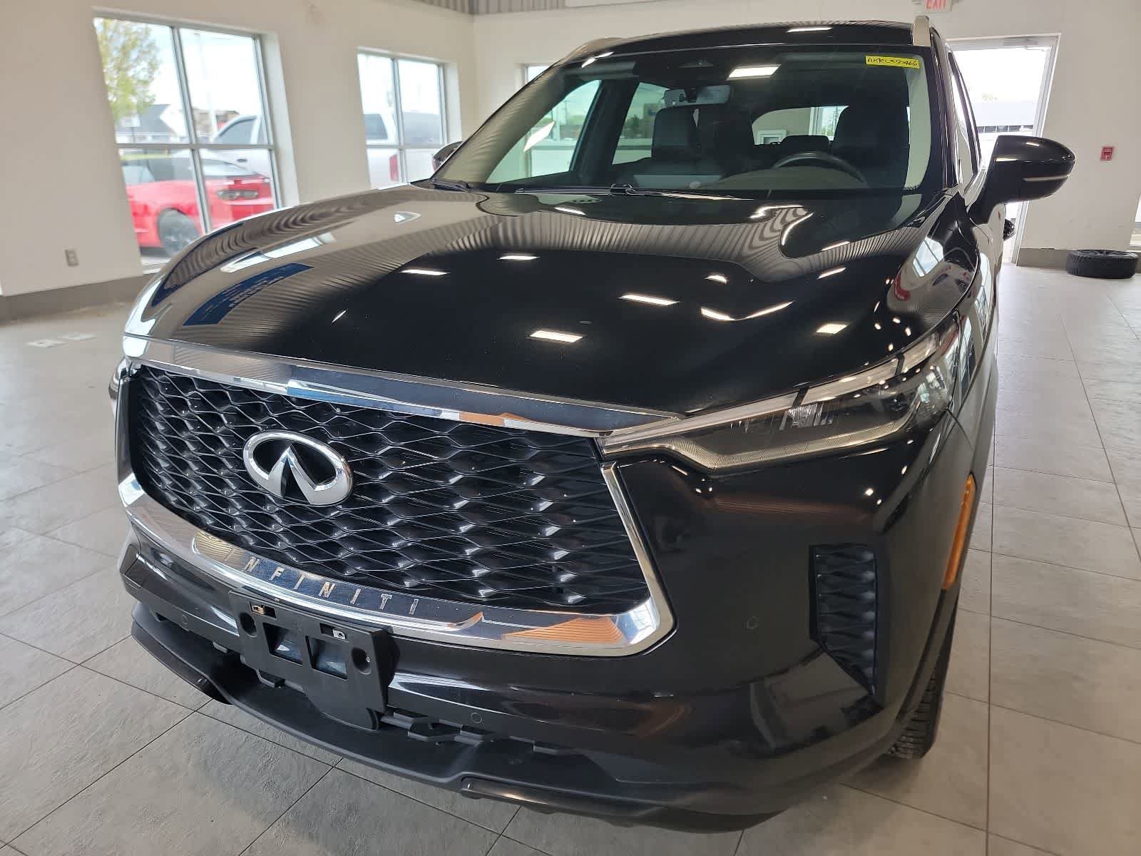 Used 2024 INFINITI QX60 Luxe AWD/4WD image 2