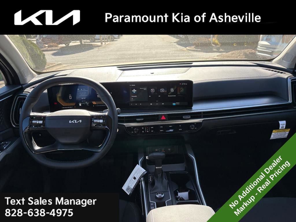 New 2026 Kia Sorento LX image 7