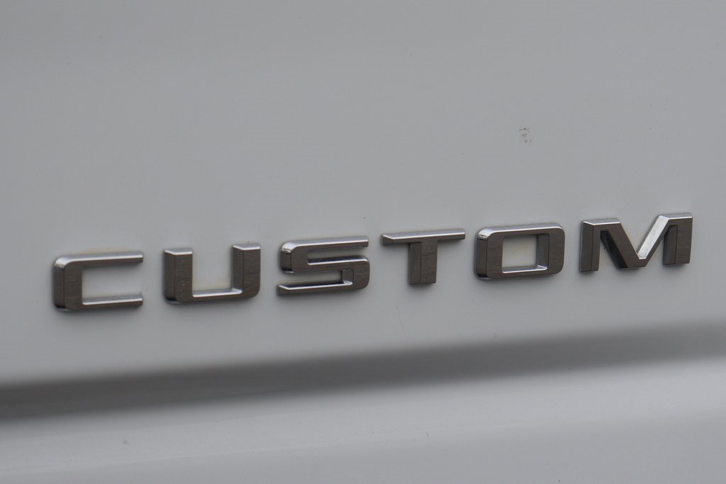 Used 2022 Chevrolet Silverado 2500 Custom w/ Custom Value Package image 49