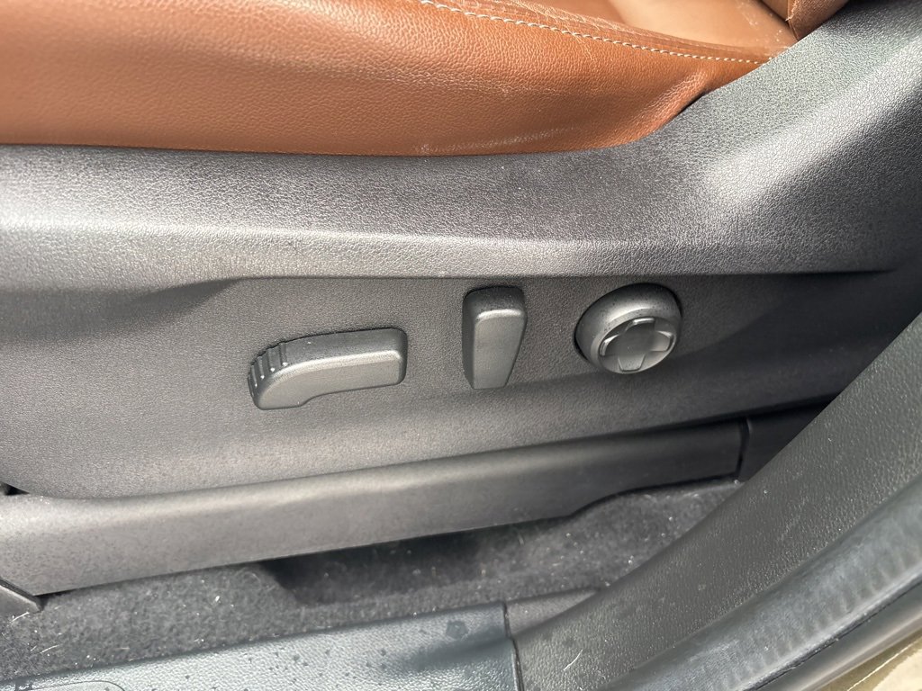 Certified 2025 Subaru Ascent Touring image 23