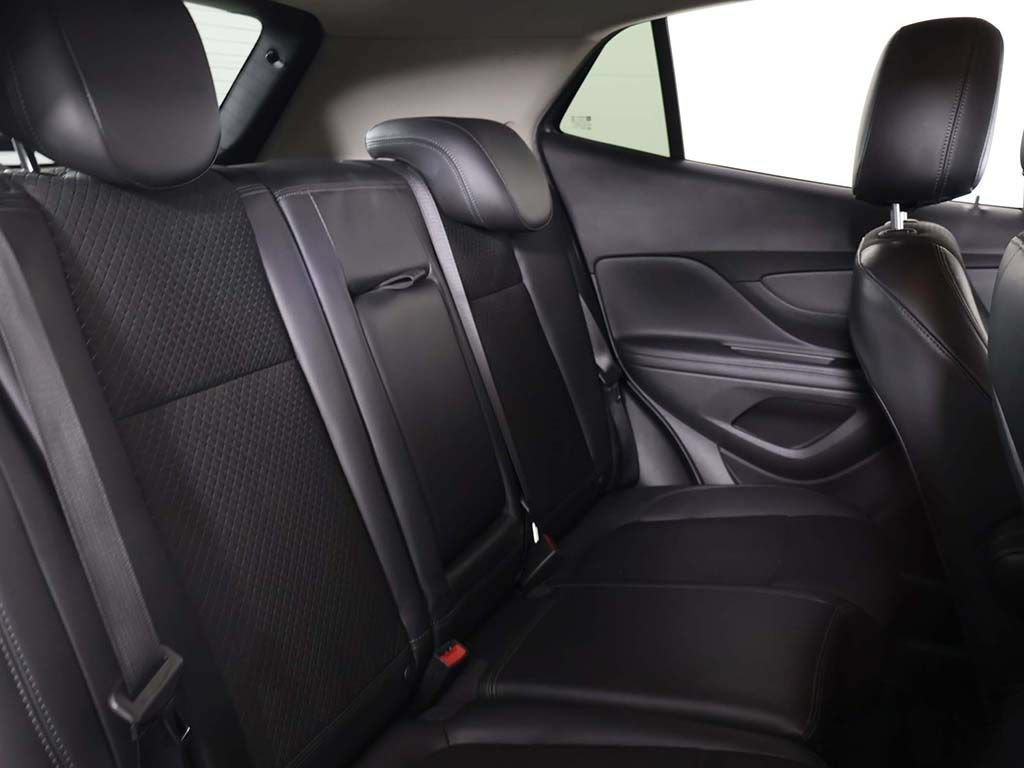 Used 2020 Buick Encore Preferred w/ Safety Package FWD image 30