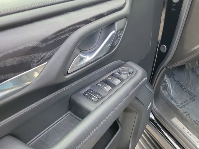 Used 2023 GMC Yukon Denali AWD/4WD image 11