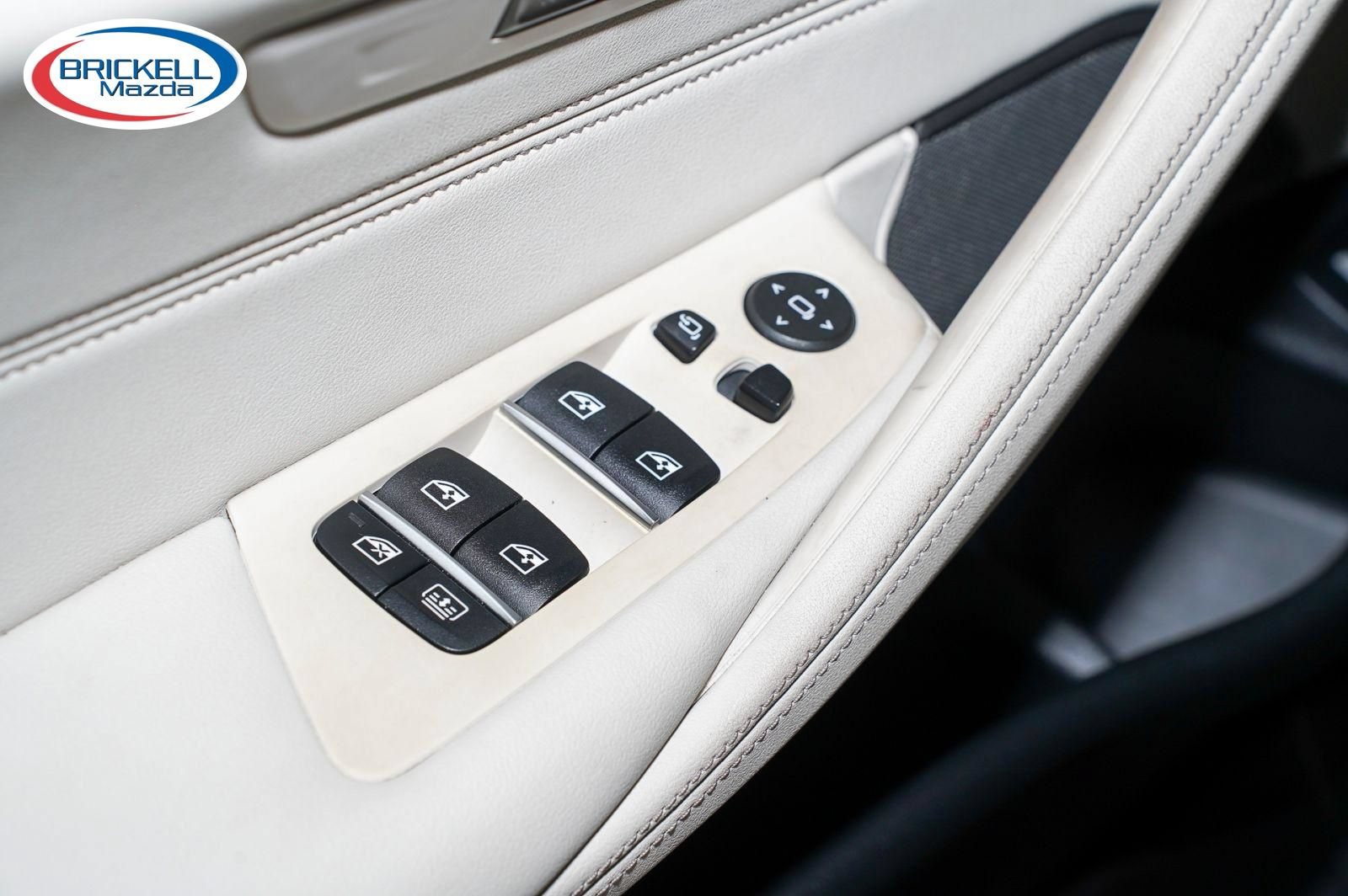Used 2023 BMW 530i w/ Executive Package RWD image 29