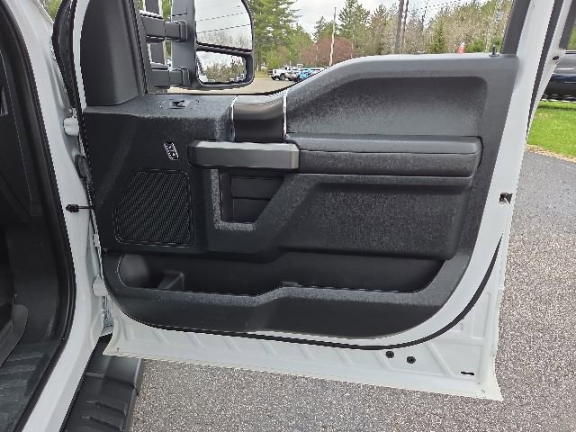 Used 2019 Ford F150 XLT w/ Equipment Group 302A Luxury AWD/4WD image 49