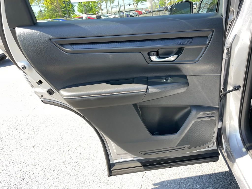 Certified 2025 Honda CR-V Sport image 37