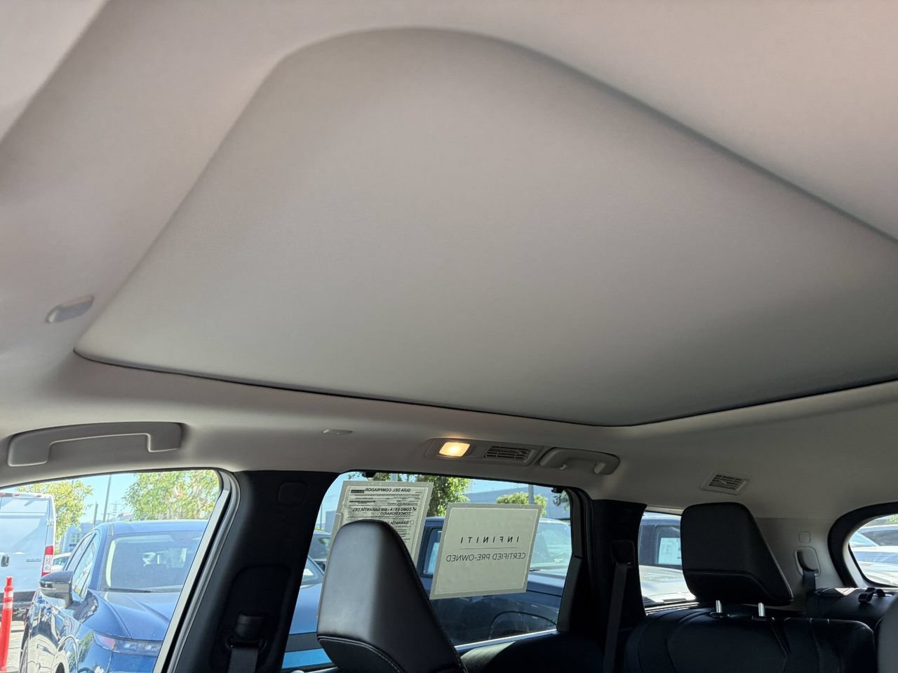 Certified 2026 INFINITI QX60 Luxe w/ Cargo Package FWD image 33