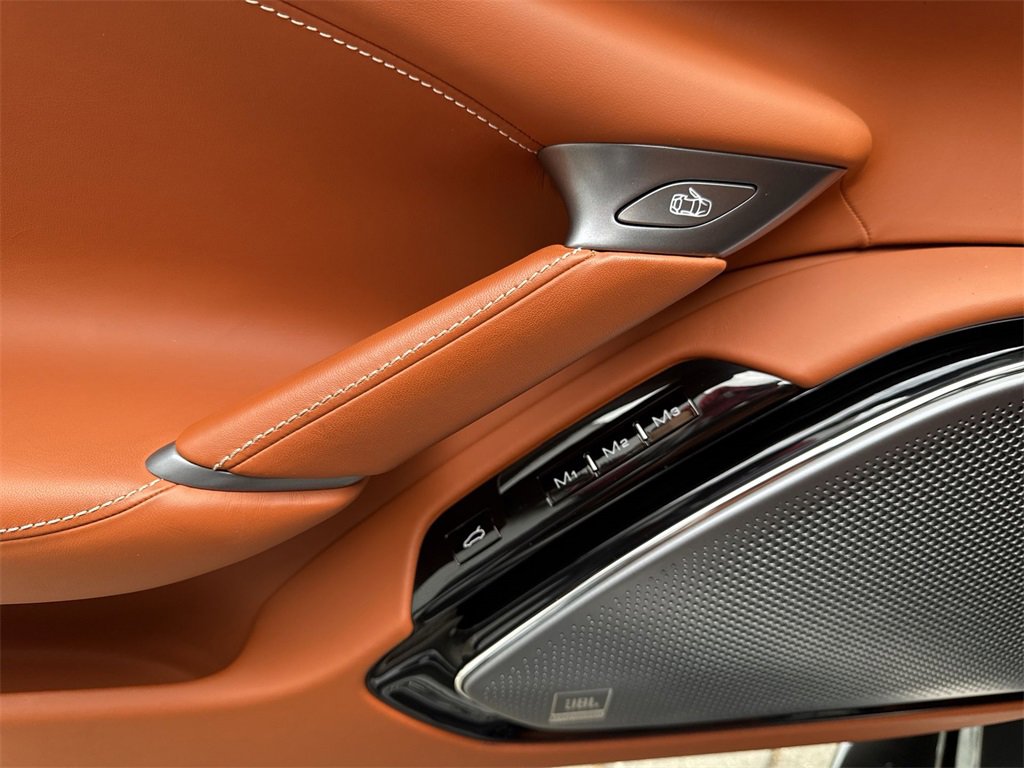 Certified 2023 Ferrari Roma image 13